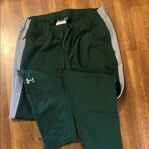 Under Armour Women’s Dark Green Joggers with Gray Accents